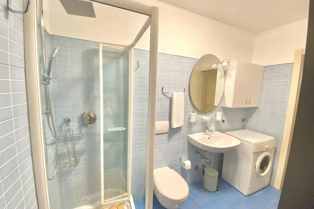 Boutique Apartment In Milano Center: Duomo Scala 0*, Milan Italy